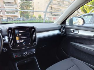 Volvo XC40 2021 T3 MOMENTUM-thumb-26