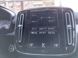 Volvo XC40 2021 T3 MOMENTUM-thumb-29