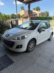 Peugeot 207 2011
