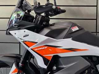 KTM 790 Adventure 2026 + Quickshifter-thumb-11