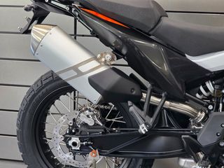 KTM 790 Adventure 2026 + Quickshifter-thumb-25