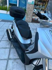 Piaggio Beverly 500 2004-thumb-8