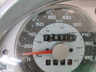 Piaggio Beverly 500 2004-thumb-10