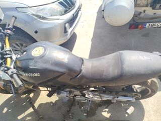 Ducati Monster 2002-thumb-3
