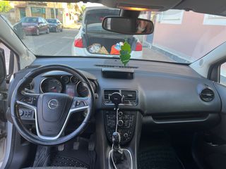 Opel Meriva 2012