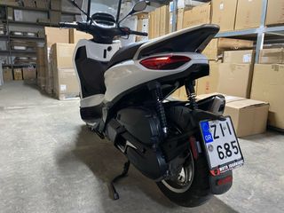 Piaggio Beverly 400 2021 ΚΑΤΑΣΤΑΣΗ ΚΑΙΝΟΥΡΙΟΥ-thumb-1