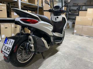 Piaggio Beverly 400 2021 ΚΑΤΑΣΤΑΣΗ ΚΑΙΝΟΥΡΙΟΥ-thumb-3