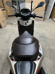 Piaggio Beverly 400 2021 ΚΑΤΑΣΤΑΣΗ ΚΑΙΝΟΥΡΙΟΥ-thumb-6