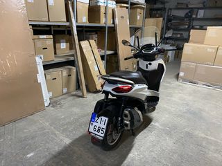 Piaggio Beverly 400 2021 ΚΑΤΑΣΤΑΣΗ ΚΑΙΝΟΥΡΙΟΥ-thumb-9