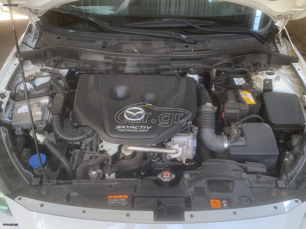 Mazda 2 2015 SKYACTIV