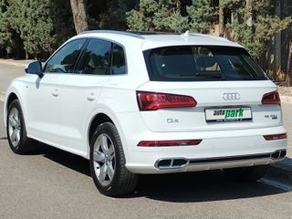 Audi Q5 2020 AUDI Q5 55 TFSI e quattro-thumb-4