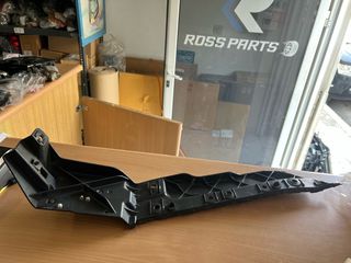 Range Rover Sport ‘14-18 Πίσω δεξιά (Πλαϊνή) Βάση προφ/κτηρα LR055887 / DK62-17A881-AC