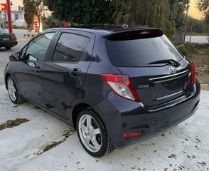 Toyota Yaris 2013-thumb-6
