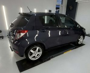 Toyota Yaris 2013-thumb-9