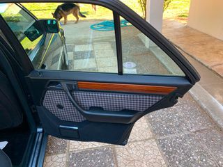 Mercedes-Benz 200 1992 200E W124-thumb-24