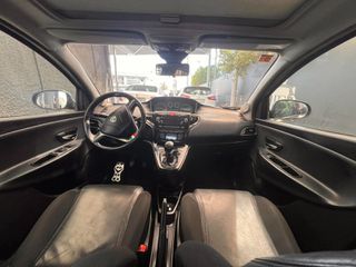 Lancia Ypsilon 2012 PANORAMA-thumb-15