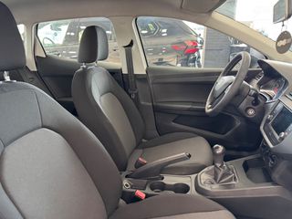 Seat Ibiza 2019 1.0 MPI 80PS!-thumb-14
