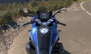 Bmw R 1300 RS 2026-thumb-1