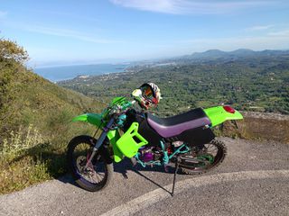 Kawasaki KDX 200 1992-thumb-2