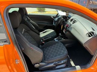 Seat Ibiza 2010 Cupra 1.4TSI 180HP CLIMA AUTO DSG-thumb-25