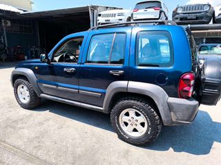 Jeep Cherokee 2007-thumb-7
