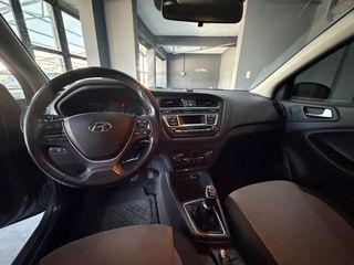 Hyundai i 20 2016-thumb-20