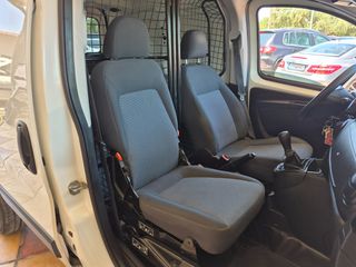 Κλούβα Peugeot 2015 Bipper-thumb-13