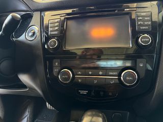 Nissan Qashqai 2015 TEKNA AUTO PANORAMA 360 CAMERA NAVI-thumb-11
