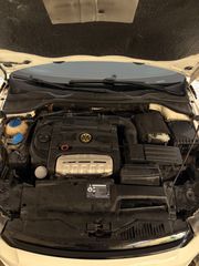 Volkswagen Scirocco 2009-thumb-14