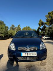 Toyota Yaris 2004