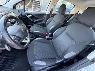 Peugeot 208 2016 1.6 BLUEHDI-thumb-9