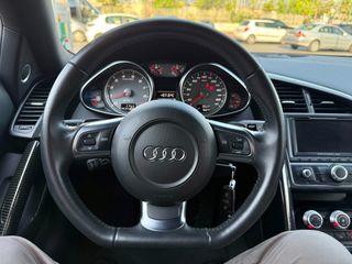 Audi R8 2009 V8 Carbon packet Ελληνικης Αντιπροσωπειας-thumb-17