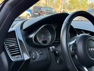 Audi R8 2009 V8 Carbon packet Ελληνικης Αντιπροσωπειας-thumb-21