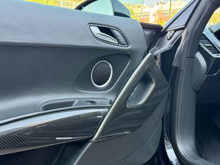 Audi R8 2009 V8 Carbon packet Ελληνικης Αντιπροσωπειας-thumb-24