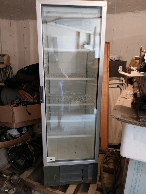 όρθιο αναψυκτικων