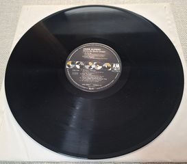 Herb Alpert – North On South St. LP-thumb-3