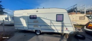 Eifelland 2001 liberty 560-thumb-1