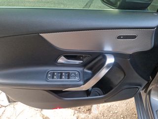 Mercedes-Benz A 180 2018 sold-thumb-3