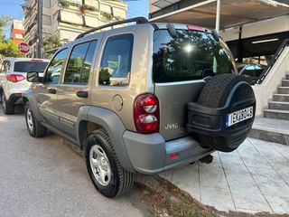 Jeep Cherokee 2005 2.4 LIMITED-thumb-2