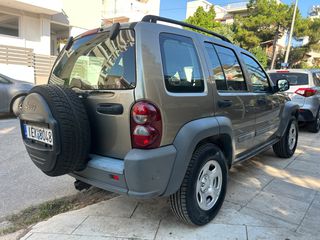 Jeep Cherokee 2005 2.4 LIMITED-thumb-7