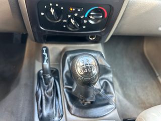 Jeep Cherokee 2005 2.4 LIMITED-thumb-19