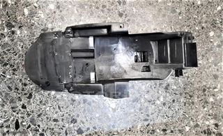 ΠΛΑΣΤΙΚΟ ΚΑΛΥΜΑ ΟΥΡΑΣ CBR 600 F4 98+ HONDA under tail
