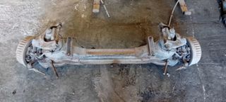 Άκρα με Γέφυρα εμπρός κομπλέ Mitsubishi L300 '80 Προσφορά