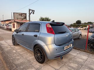 Fiat Grande Punto 2007-thumb-6