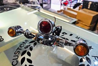 ΜΙΚΡΑ ΦΛΑΣ ME ΦΩΣ ΣΤΟΠ, ΧΡΩΜΙΟ ΝΙΚΕΛ ΜΑΖΙ ΓΙΑ CUSTOM PROJECT BOBBER CAFE RACER TRACKER SCRAMBLER CHOPPER ΤΗΣ RETROMOTO!!! MotorDMS.