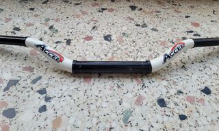 Τιμόνι ACCEL fat bar ΑΣΠΡΟ / ΜΑΥΡΟ