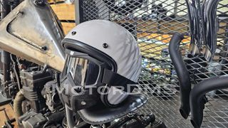 ΚΡΑΝΟΣ 3/4 RetroMoto!!! ΛΕΥΚΟ ΑΝΔΡΙΚΟ ΚΑΙ ΓΥΝΑΙΚΕΙΟ old school classic vintage Custom project Cafe Racer Tracker chopper bobber scooter