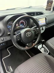 Toyota Yaris 2018 FULL EXTRA-thumb-19