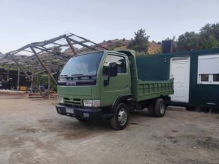 Ανατροπή Nissan 2002 Cabstar 110-thumb-1