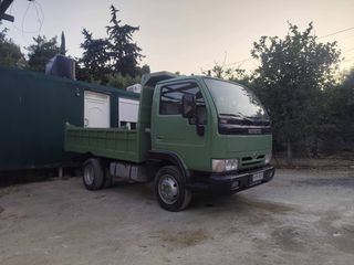 Ανατροπή Nissan 2002 Cabstar 110-thumb-2
